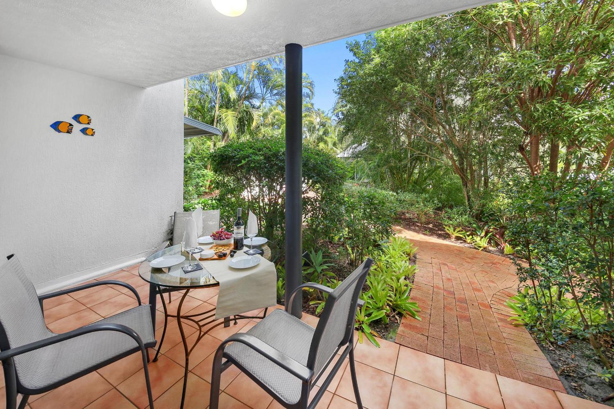Chez Noosa Resort Motel Sunshine Beach Exterior photo